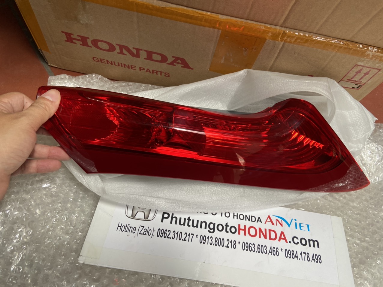 Đèn lái sau miếng trên xe Honda Crv 2013-2015